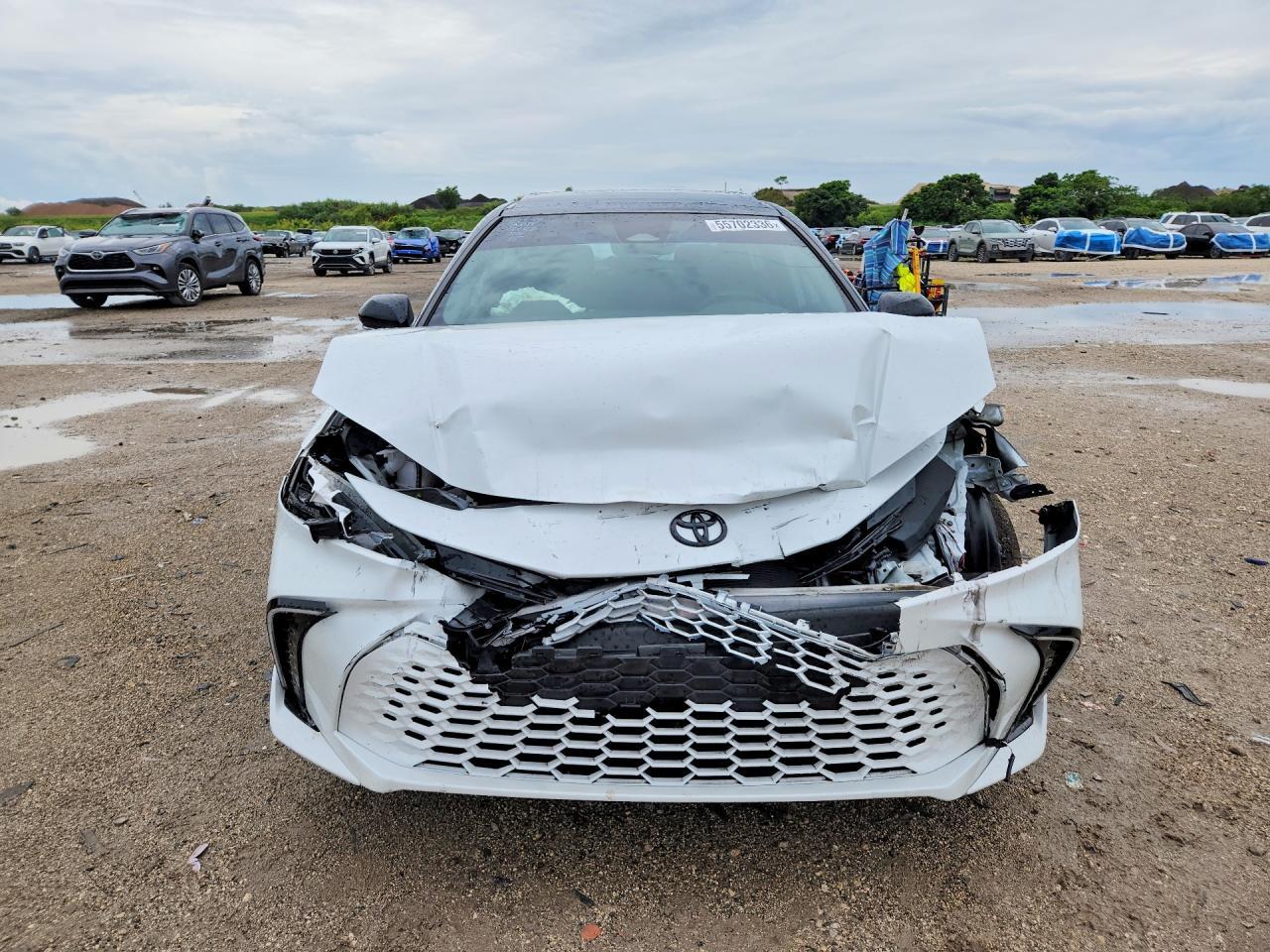 2025 Toyota Camry Xse - Image 5