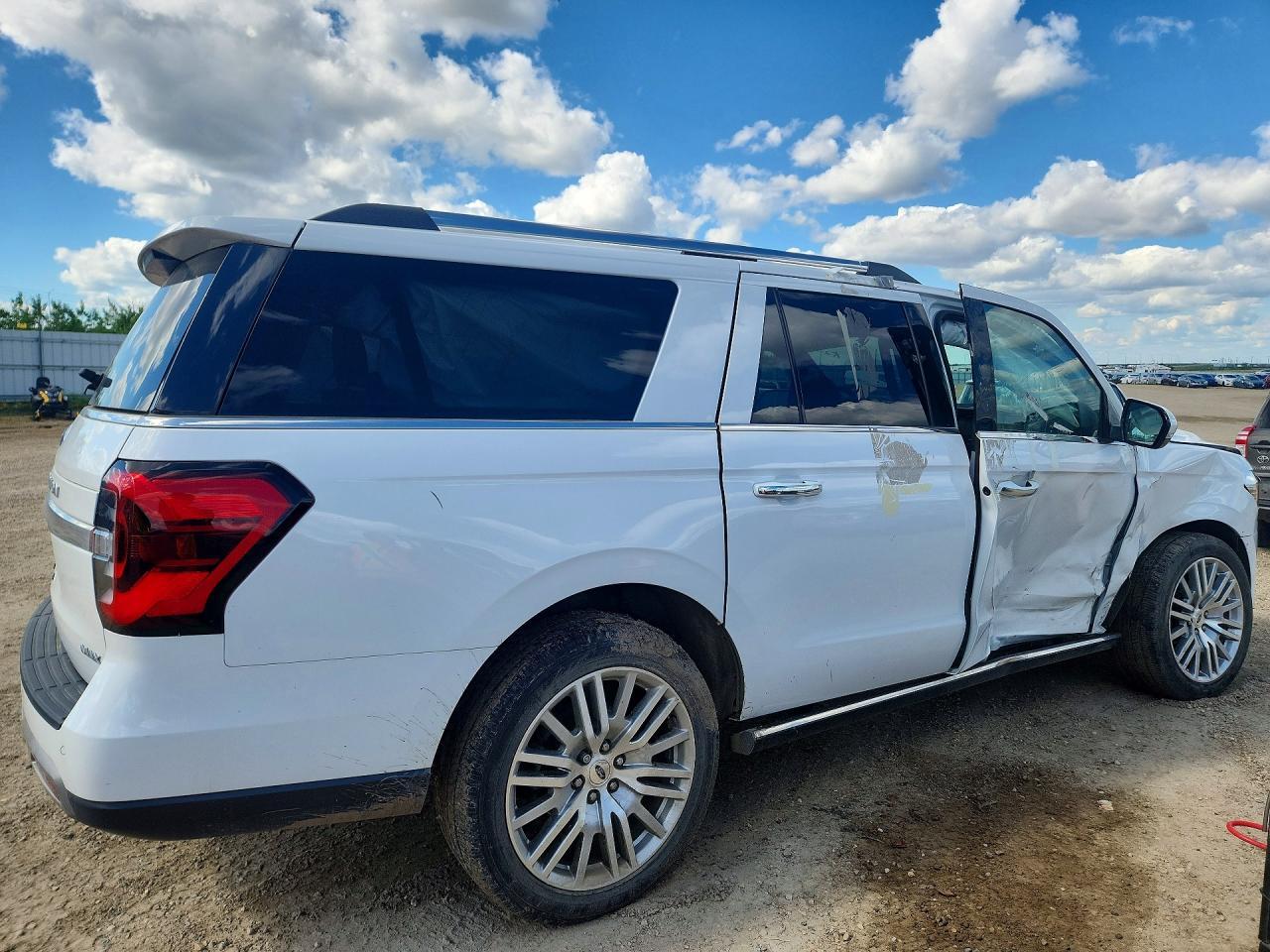 2024 Ford Expedition Max Limited - Image 3