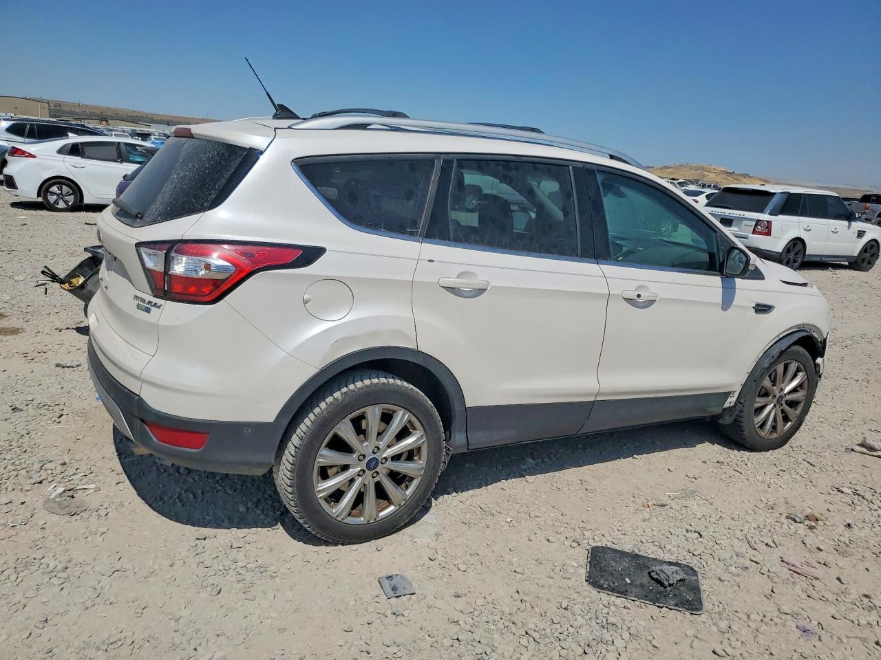 2018 Ford Escape Titanium - Image 3
