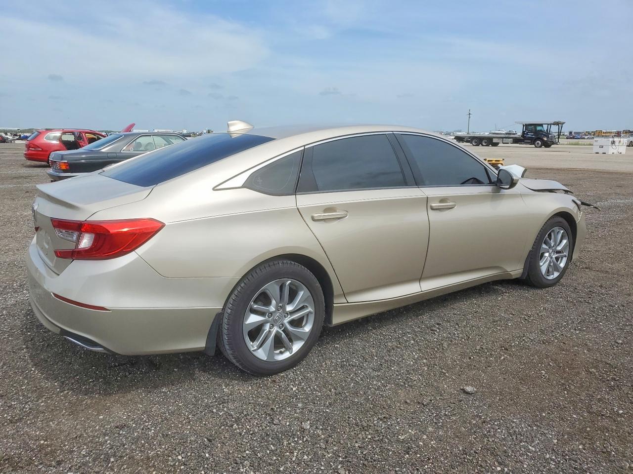 2018 Honda Accord Lx - Image 3