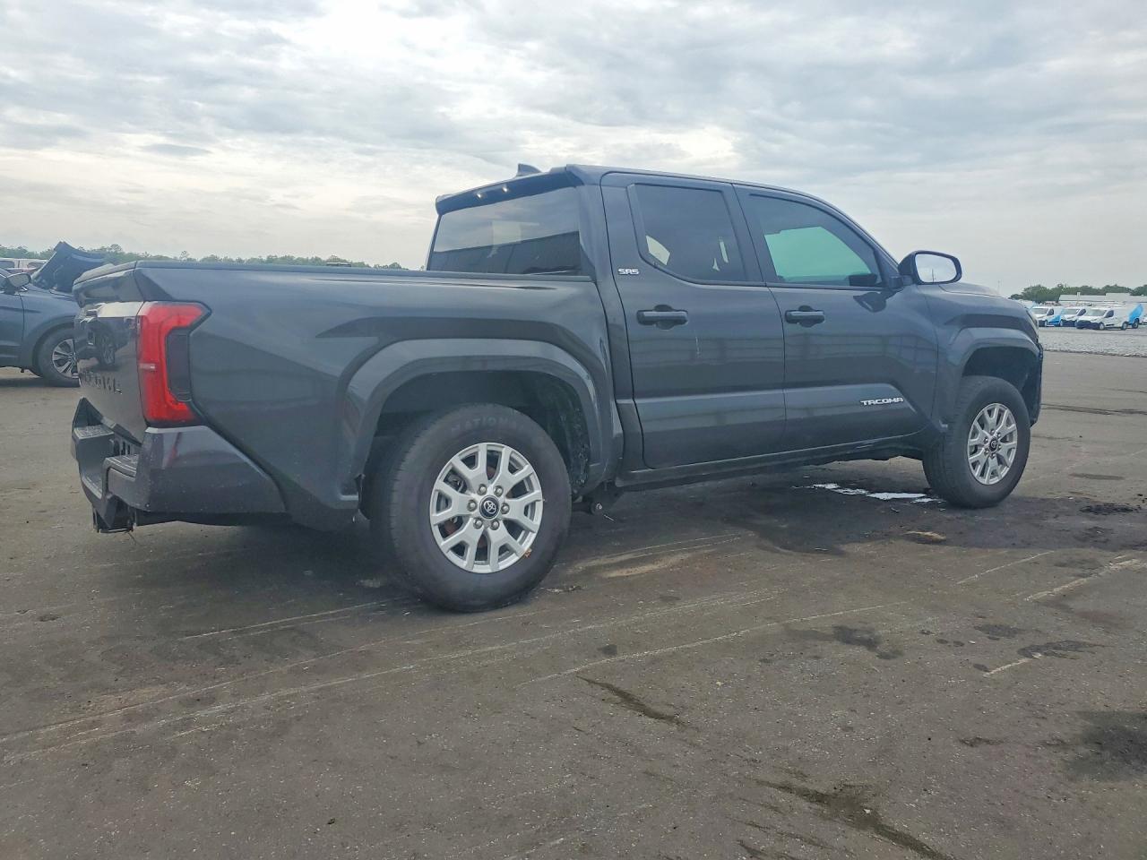 2024 Toyota Tacoma Sr5 - Image 3