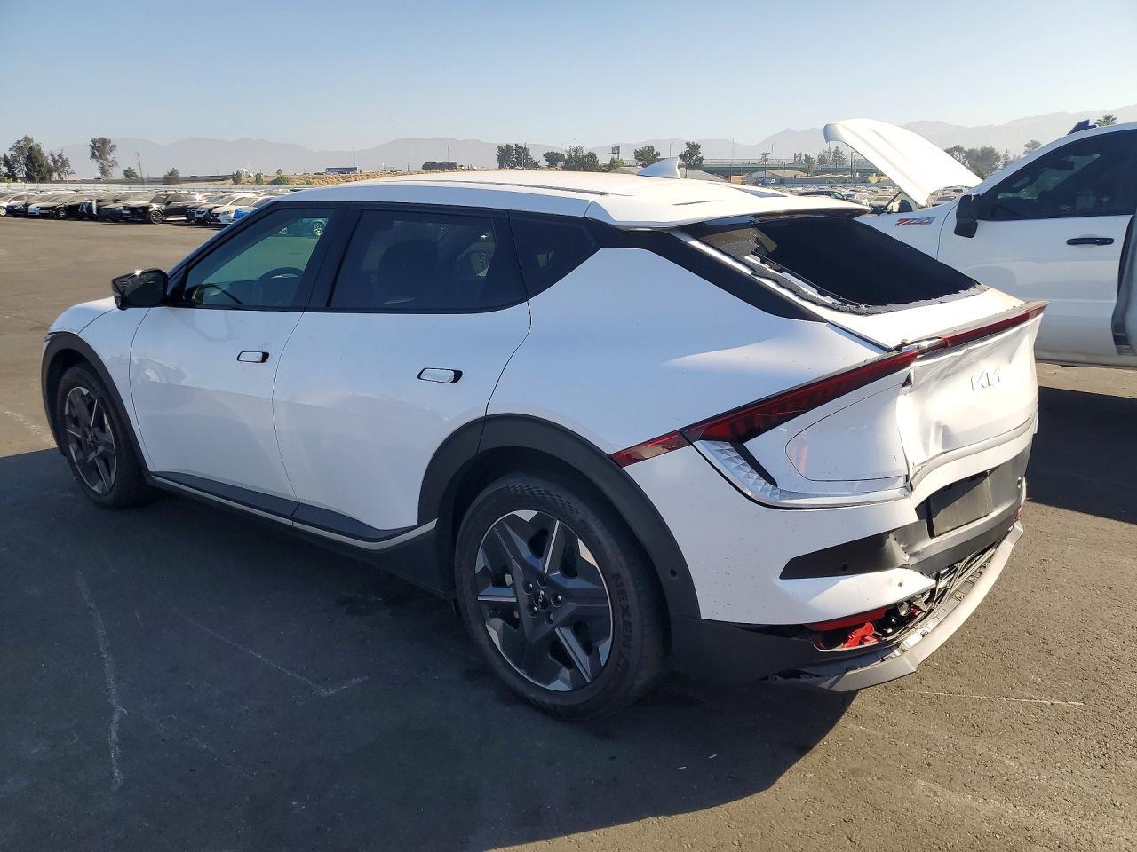 2025 Kia Ev6 Light Long Range - Фото 2