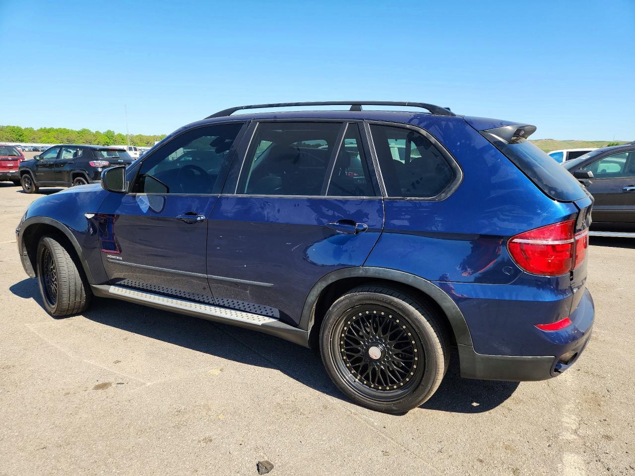 2012 BMW X5 xDrive35I - Image 2