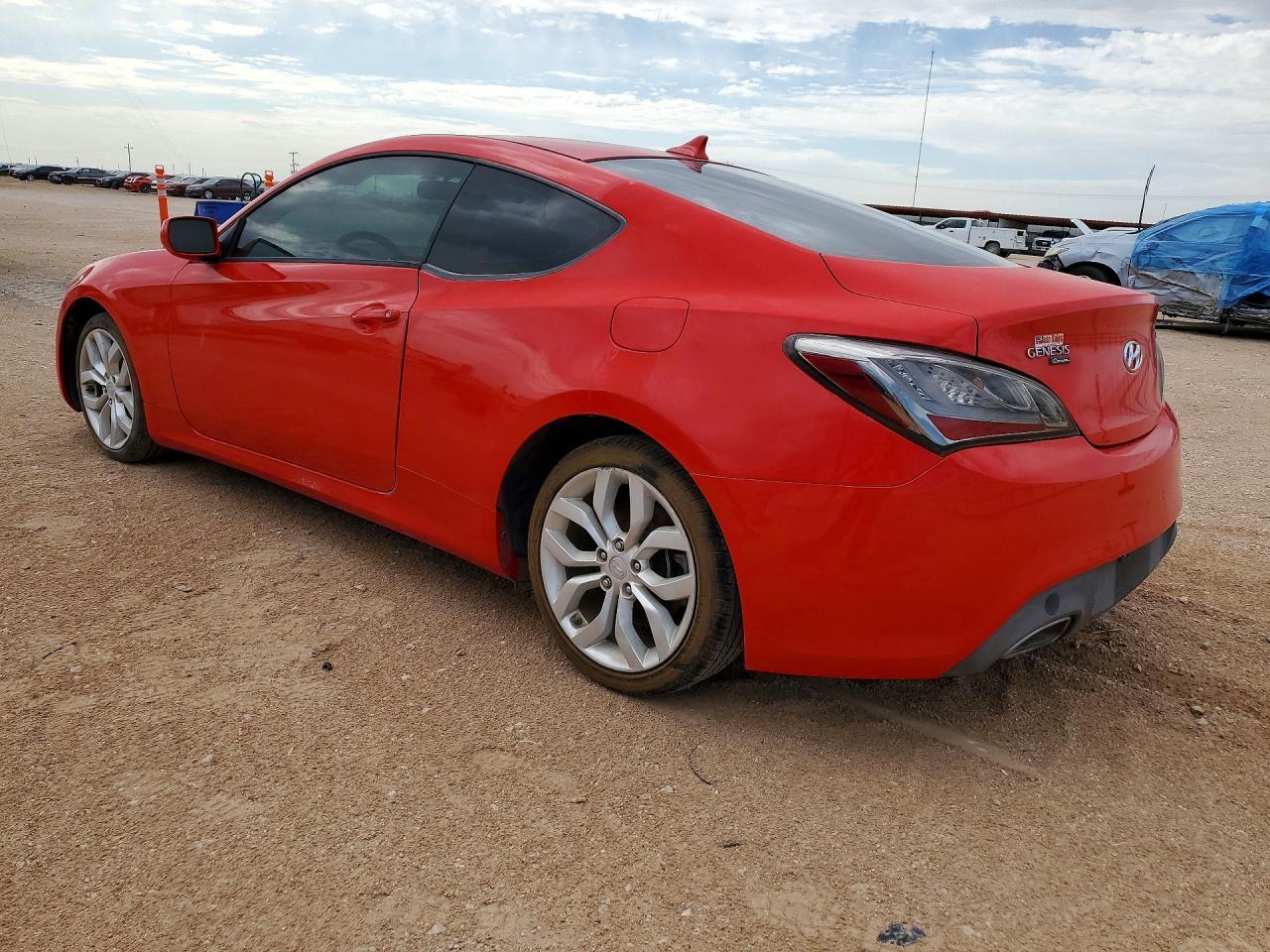 2012 Hyundai Genesis Coupe 2.0T - Image 2