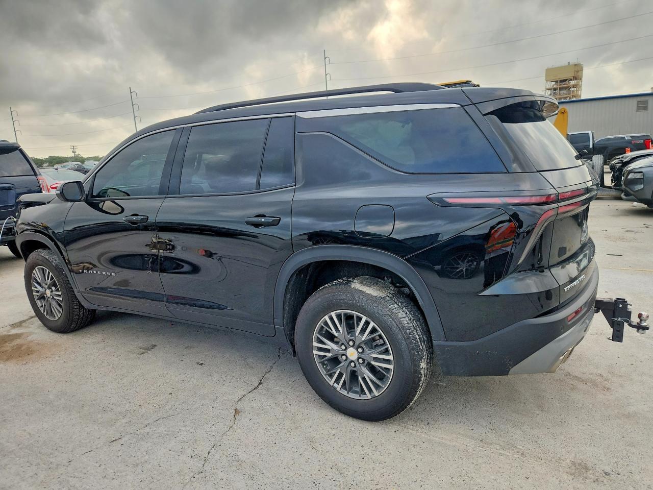 2026 Chevrolet Traverse Lt - Image 2
