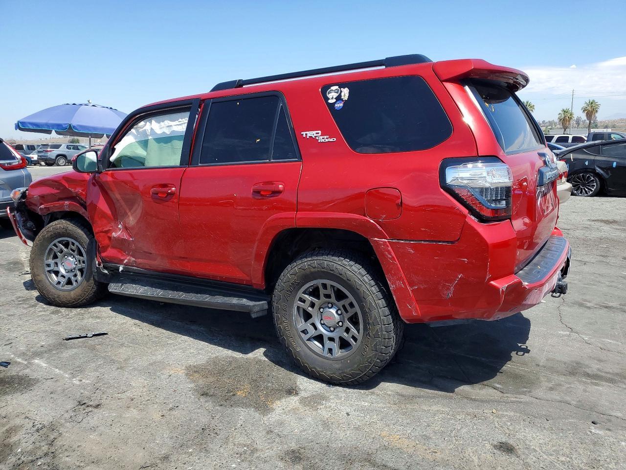2019 Toyota 4Runner Trd Off-Road - Фото 2