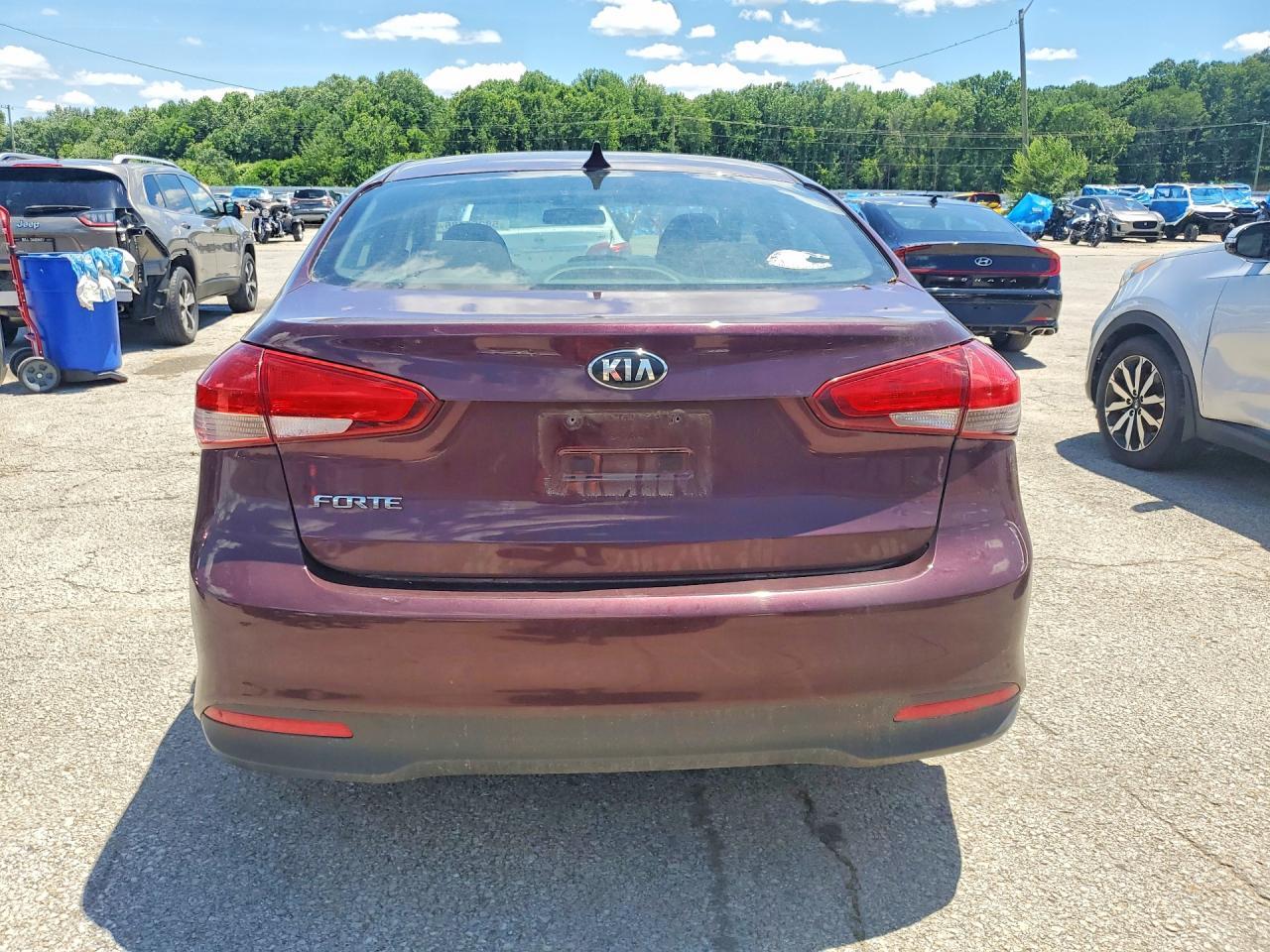 2017 Kia Forte Lx - Фото 6
