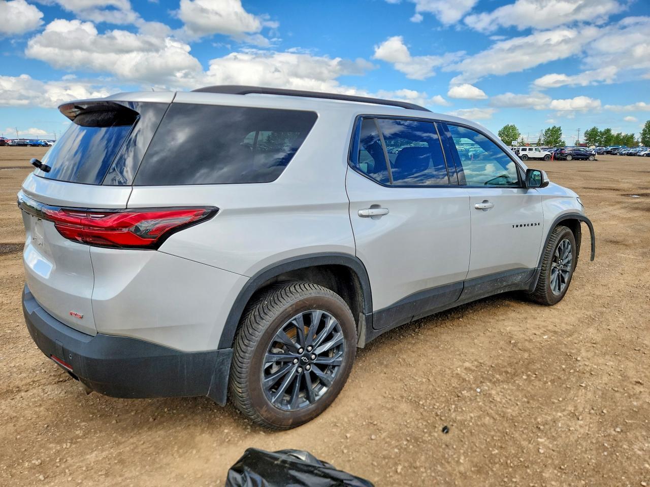 2022 Chevrolet Traverse Rs - Фото 3