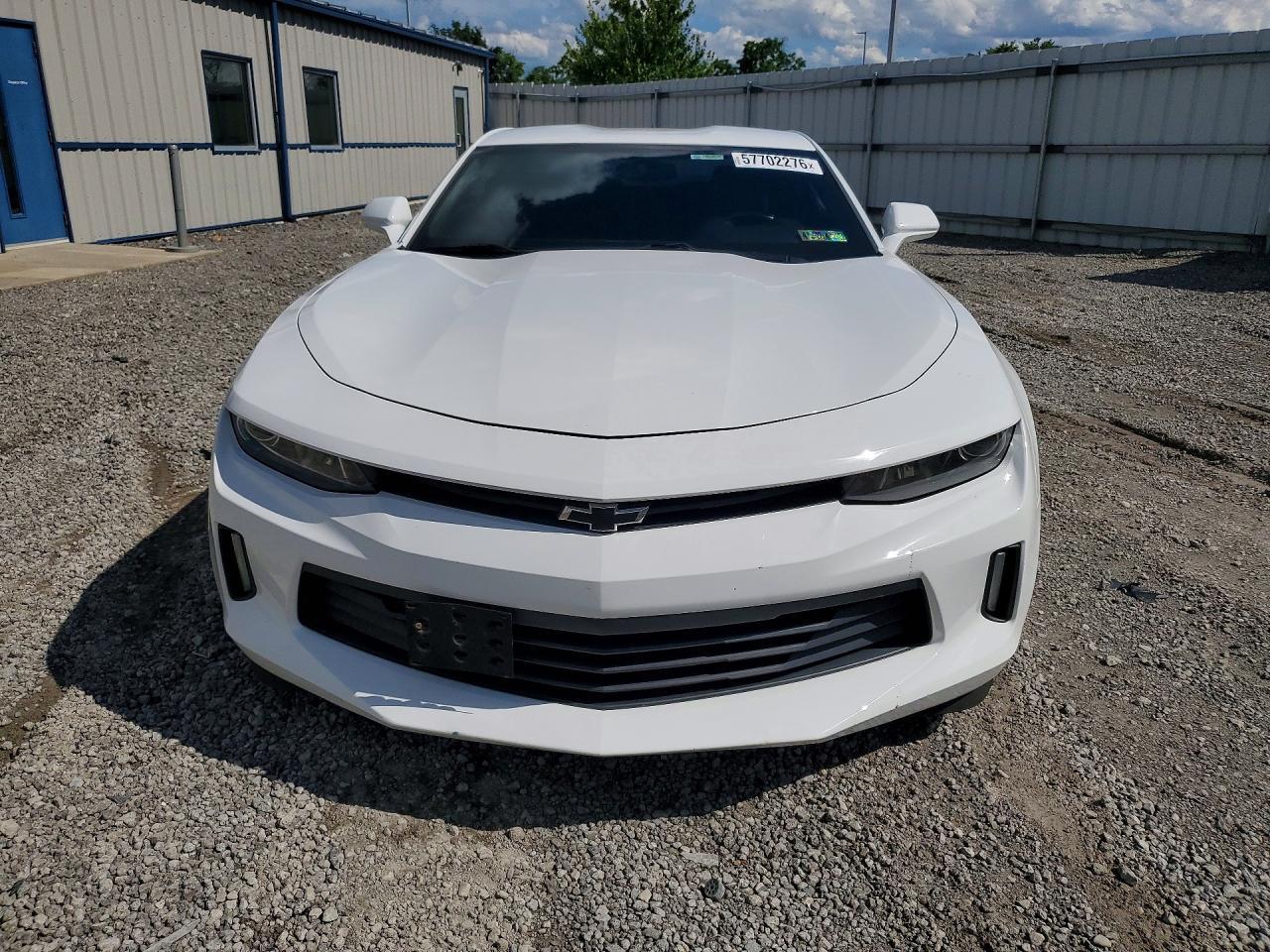 2017 Chevrolet Camaro Ls - Фото 5