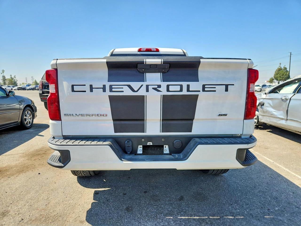 2021 Chevrolet Silverado C1500 - Фото 6