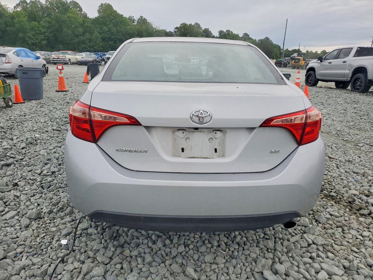 2018 Toyota Corolla Le - Image 6