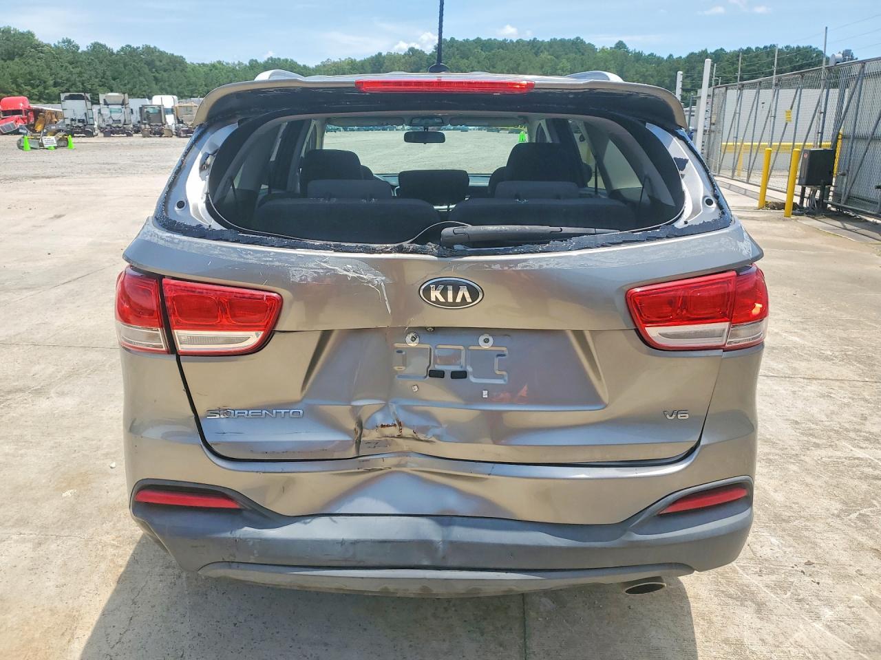 2018 Kia Sorento Lx V6 - Фото 6