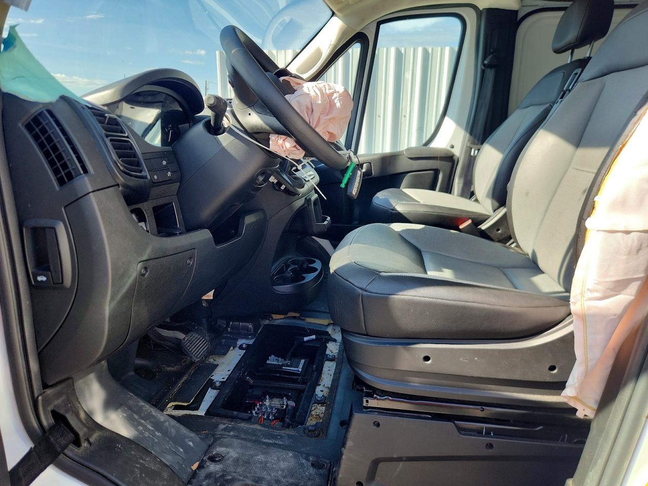 2025 Ram Promaster 2500 Delivery Van - Фото 7