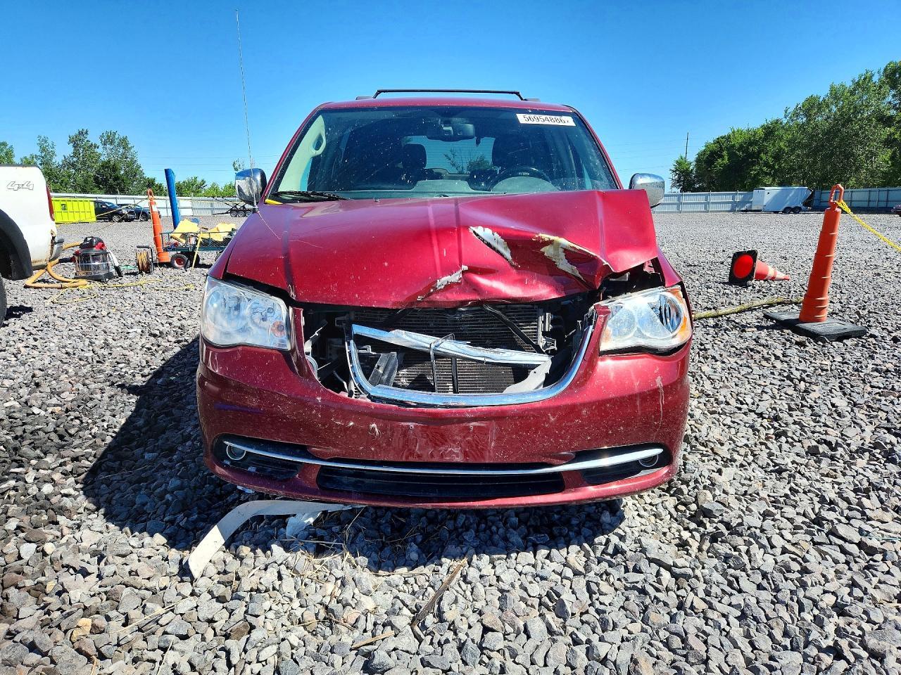 2014 Chrysler Town & Country Touring L - Фото 5