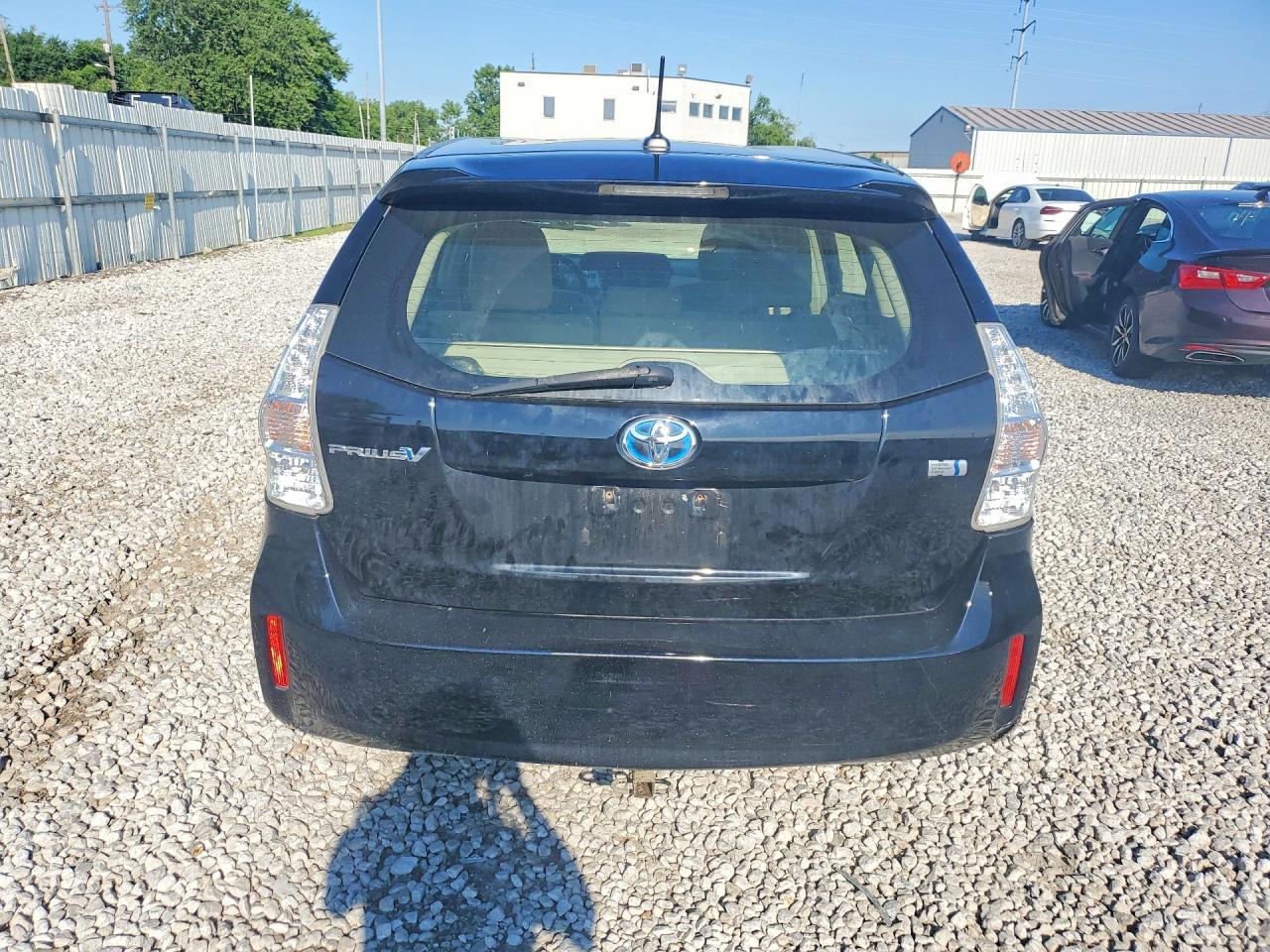 2013 Toyota Prius V Three - Фото 6