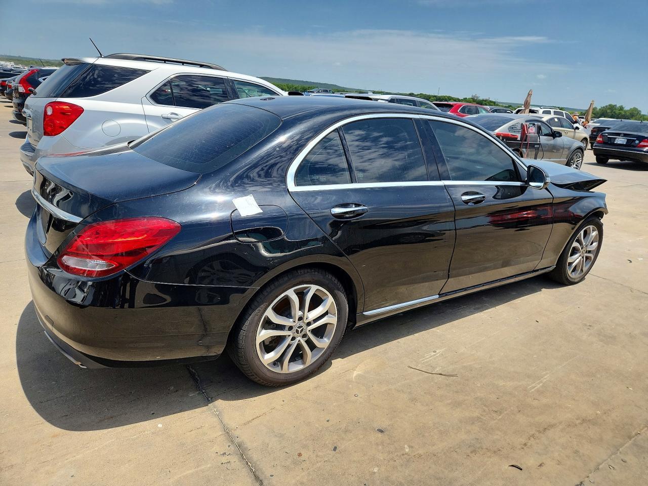 2018 Mercedes-Benz C 300 - Фото 3