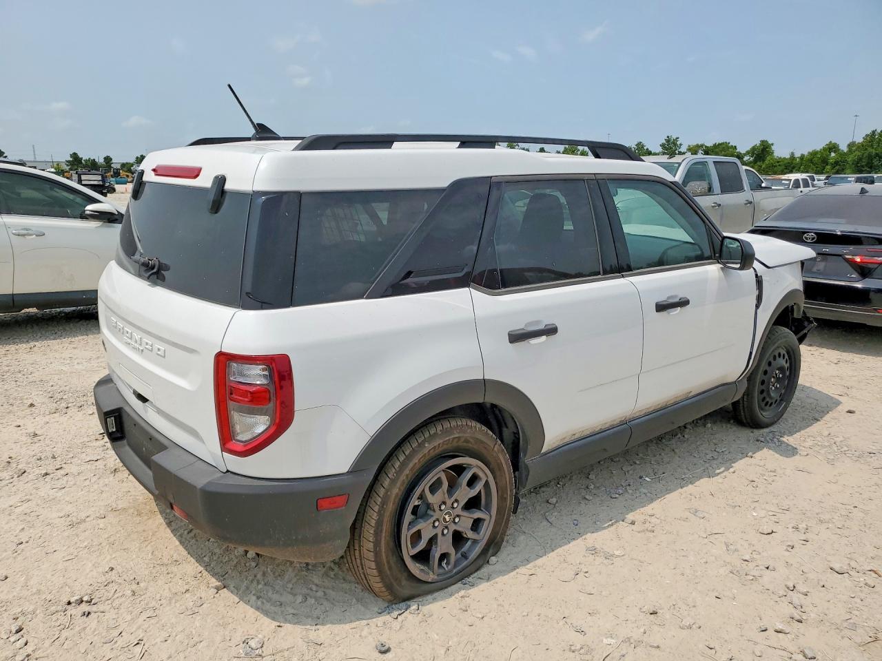 2024 Ford Bronco Sport Big Bend - Фото 3