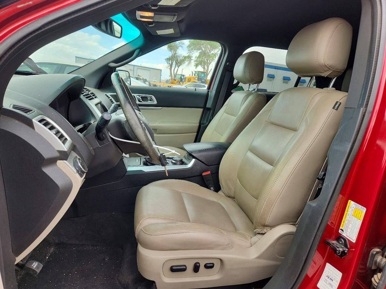2014 Ford Explorer - Image 7
