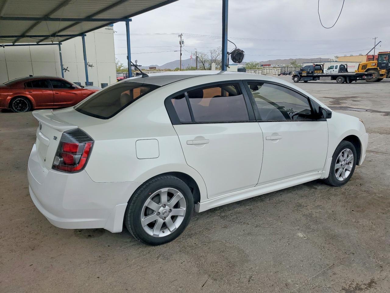 2010 Nissan Sentra 1.8 S/Sv/Sr/Sl - Фото 3