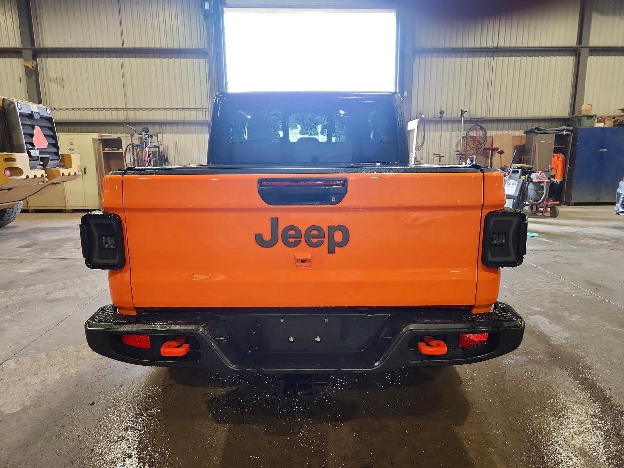 2025 Jeep Gladiator Mojave - Фото 6