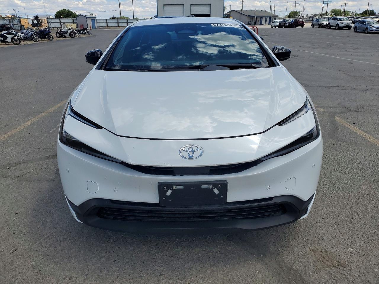 2024 Toyota Prius Le - Фото 5