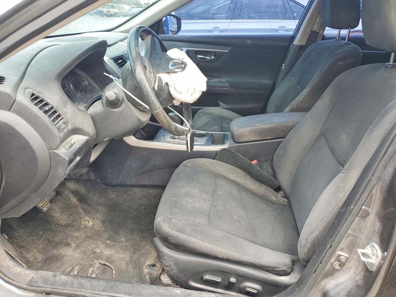 2015 Nissan Altima 2.5 Sv - Image 7
