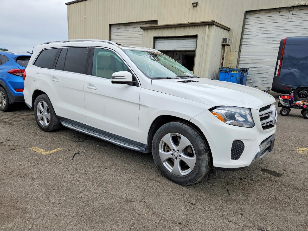 2017 Mercedes-Benz Gls 450 4Matic - Image 4