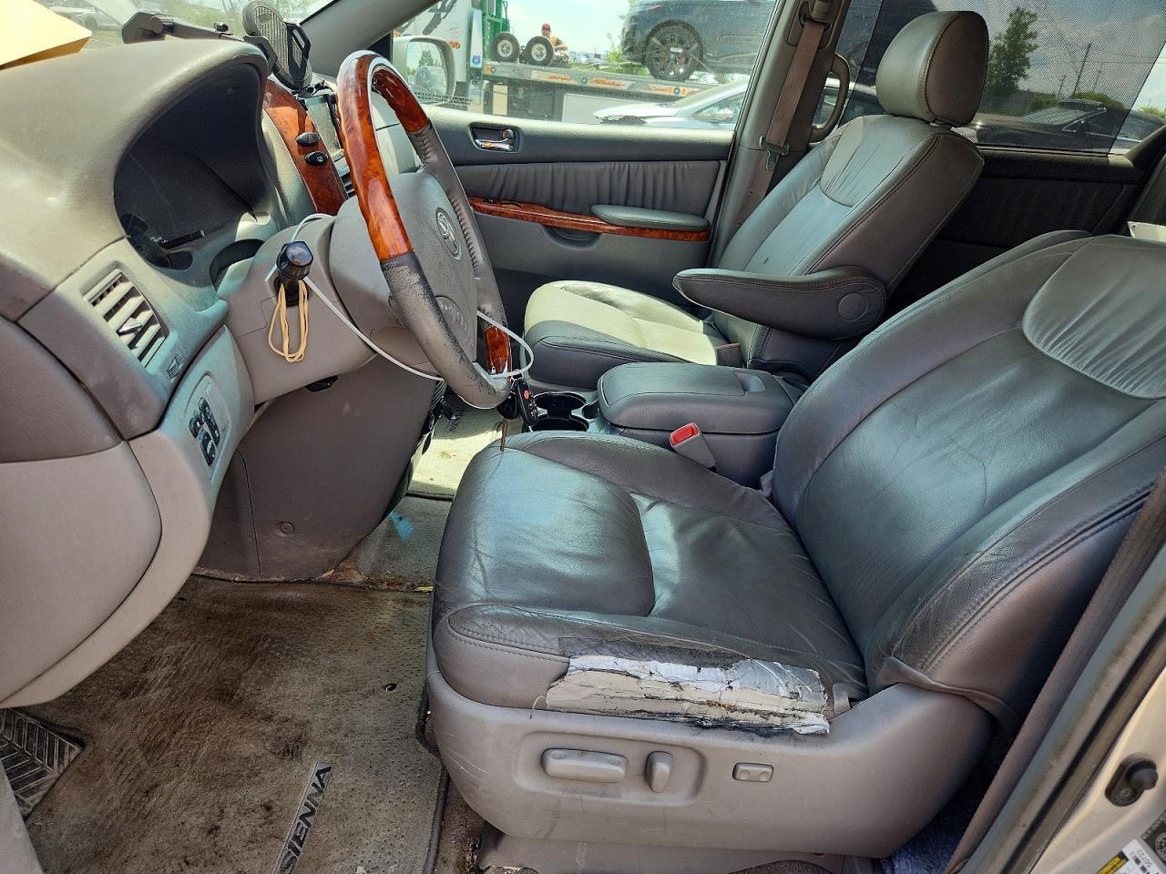 2007 Toyota Sienna Xle 7-Passenger - Image 7