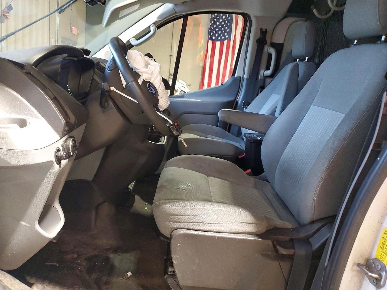2016 Ford Transit T-150 - Image 7