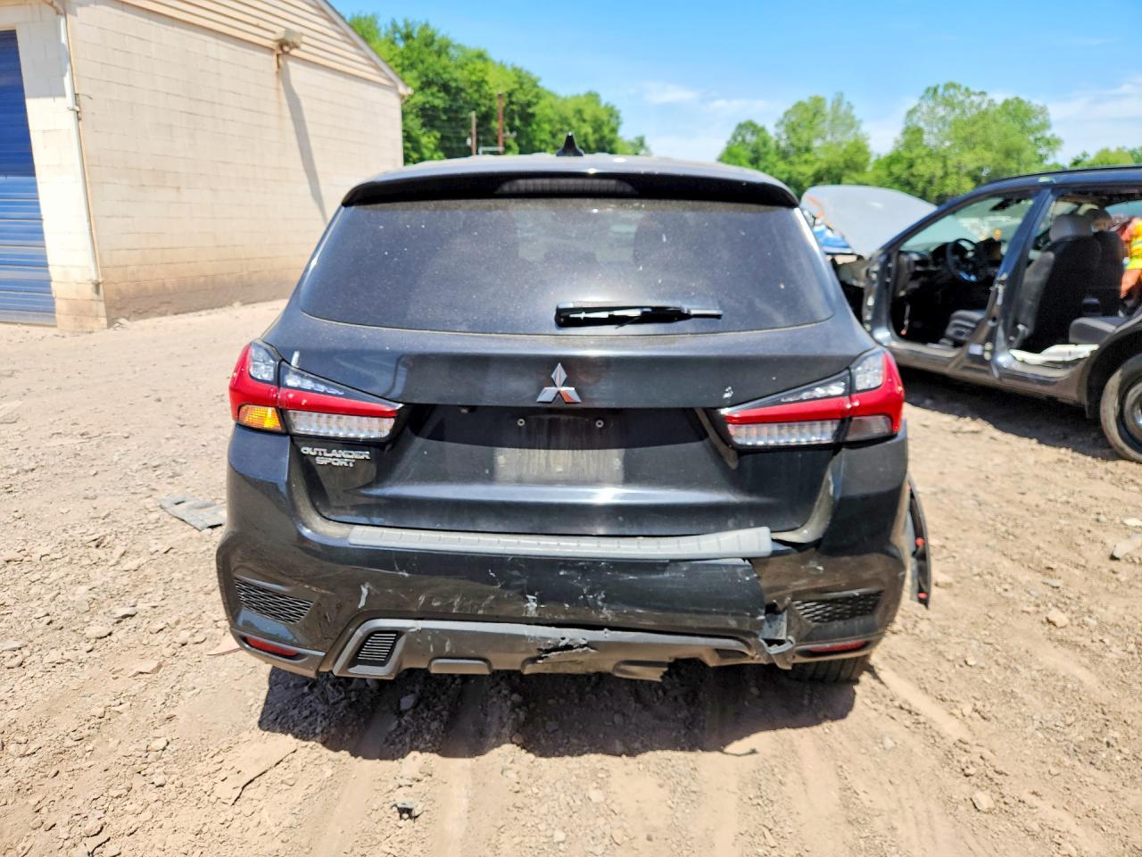 2020 Mitsubishi Outlander Sport Es - Image 6