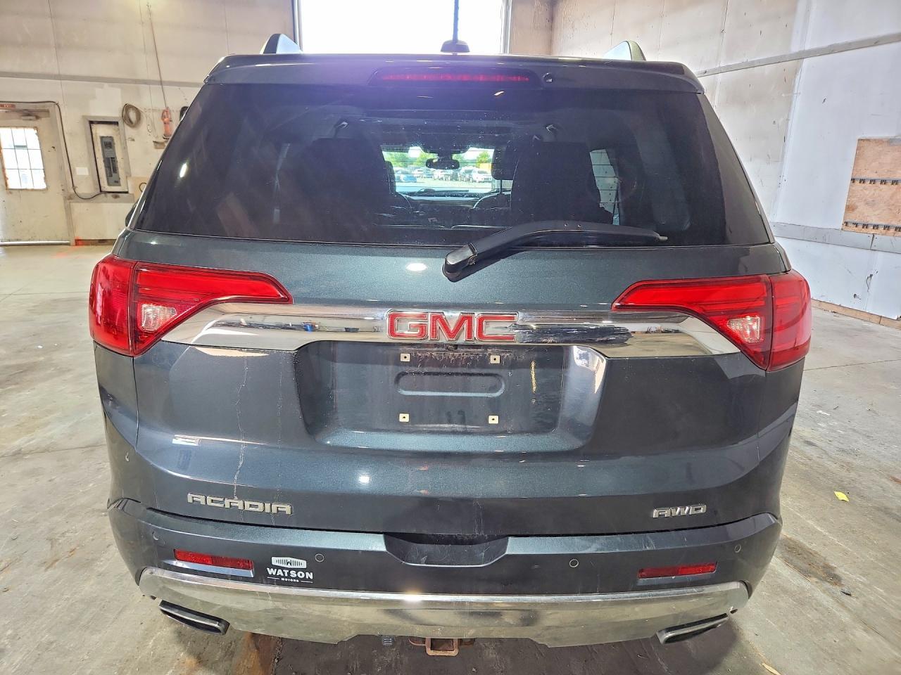 2019 GMC Acadia Denali - Image 6