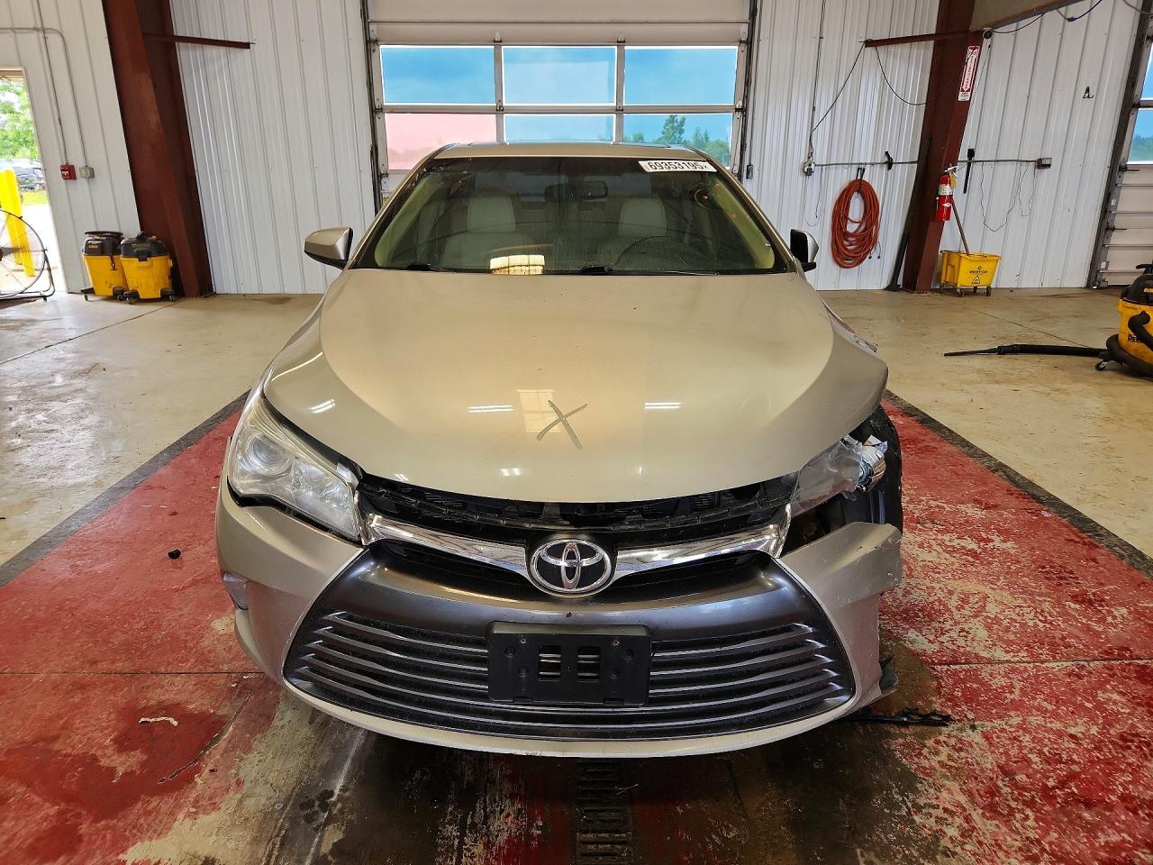 2017 Toyota Camry Le - Фото 5