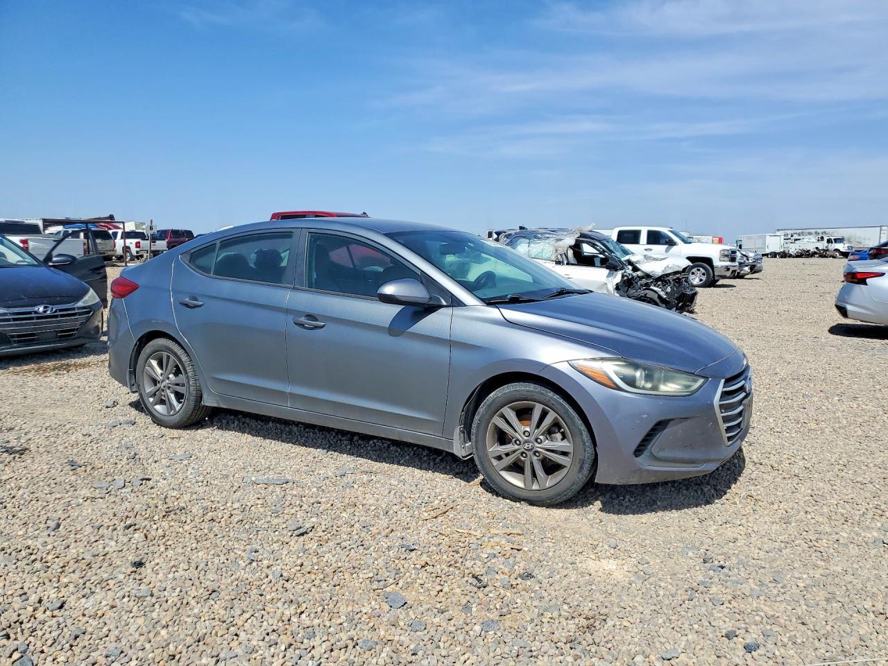 2017 Hyundai Elantra Se - Фото 4