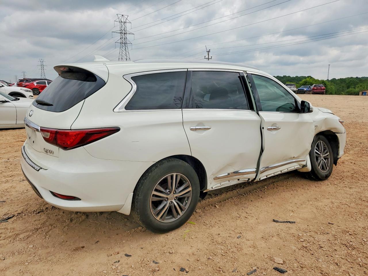 2018 Infiniti Qx60 Base - Image 3