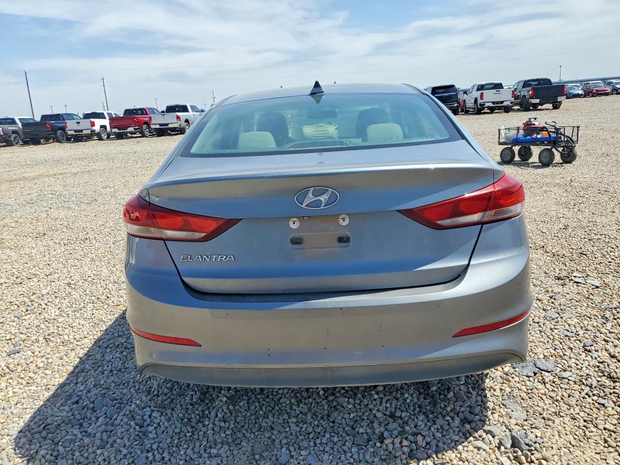 2017 Hyundai Elantra Se - Фото 6