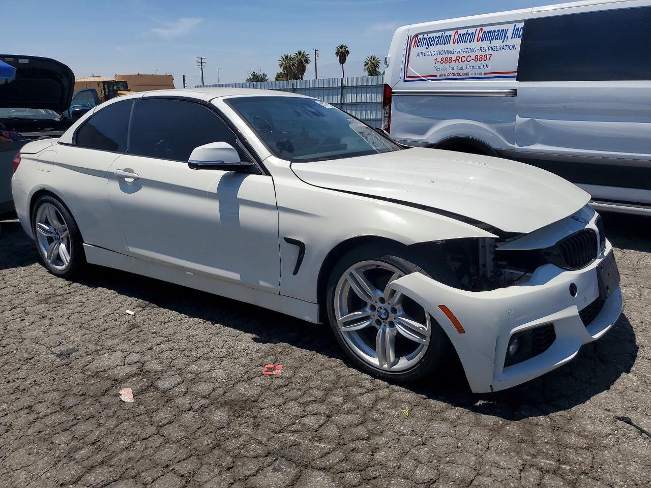2020 BMW 440I - Фото 4