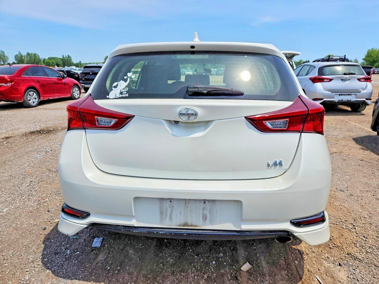 2016 Scion Im Base - Image 6