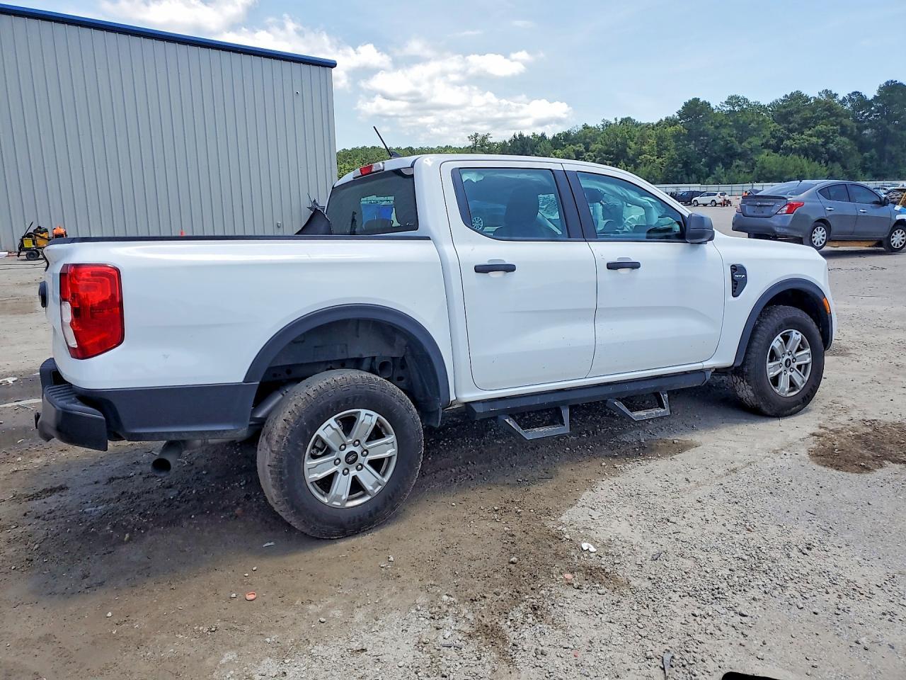 2024 Ford Ranger Xl - Image 3