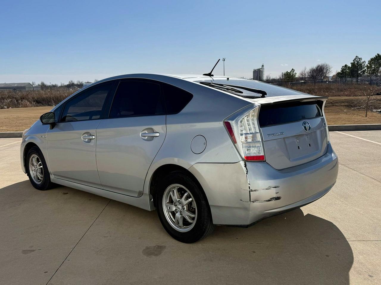 2010 Toyota Prius Iii - Фото 3