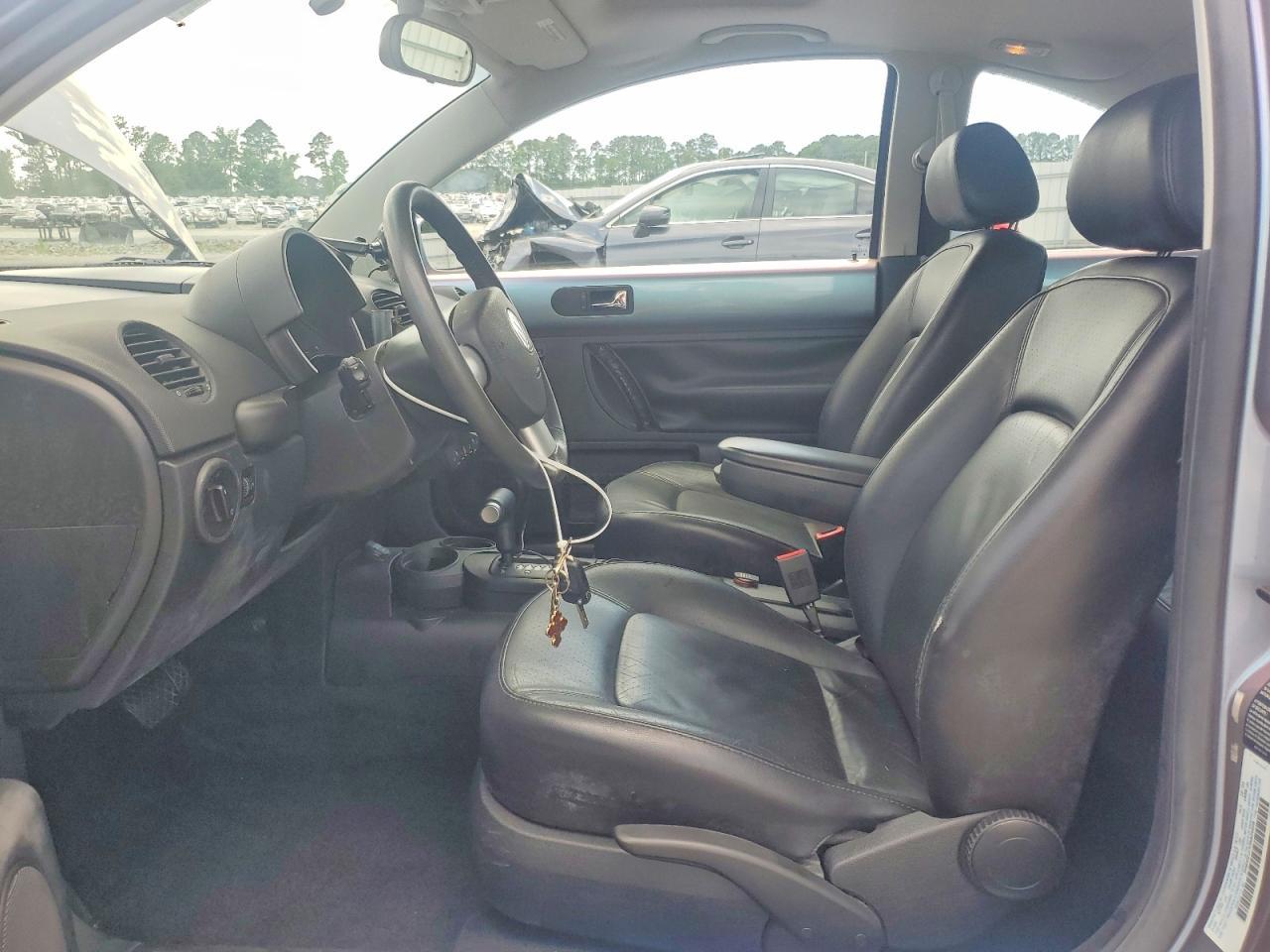 2003 Volkswagen New Beetle Glx - Image 7