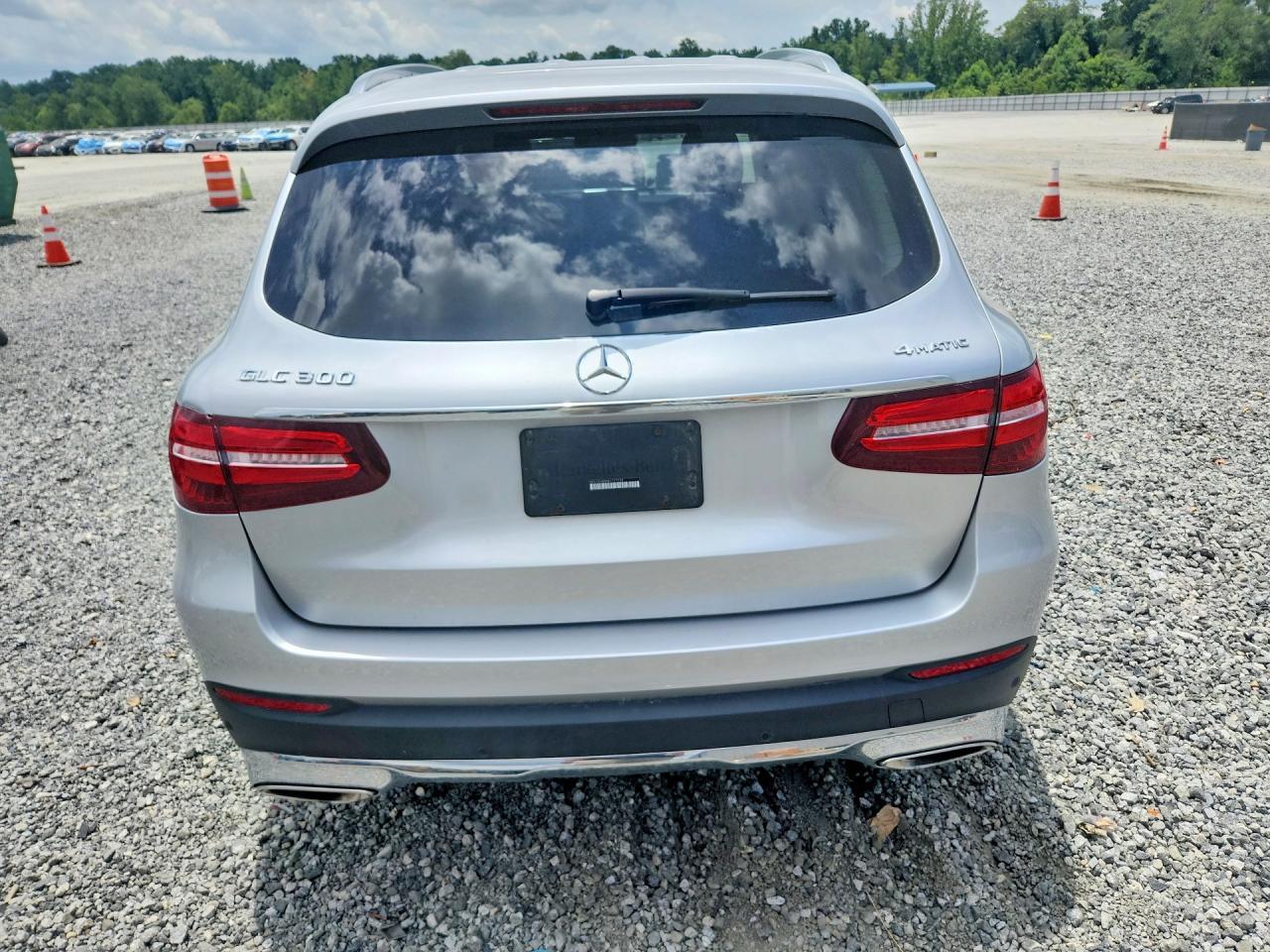 2019 Mercedes-Benz Glc 300 4Matic - Image 6