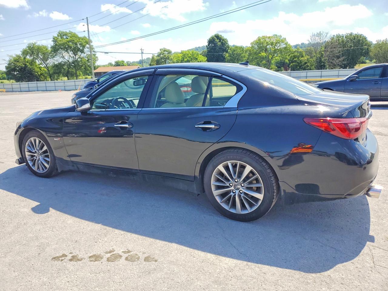 2018 Infiniti Q50 3.0T Luxe - Фото 2