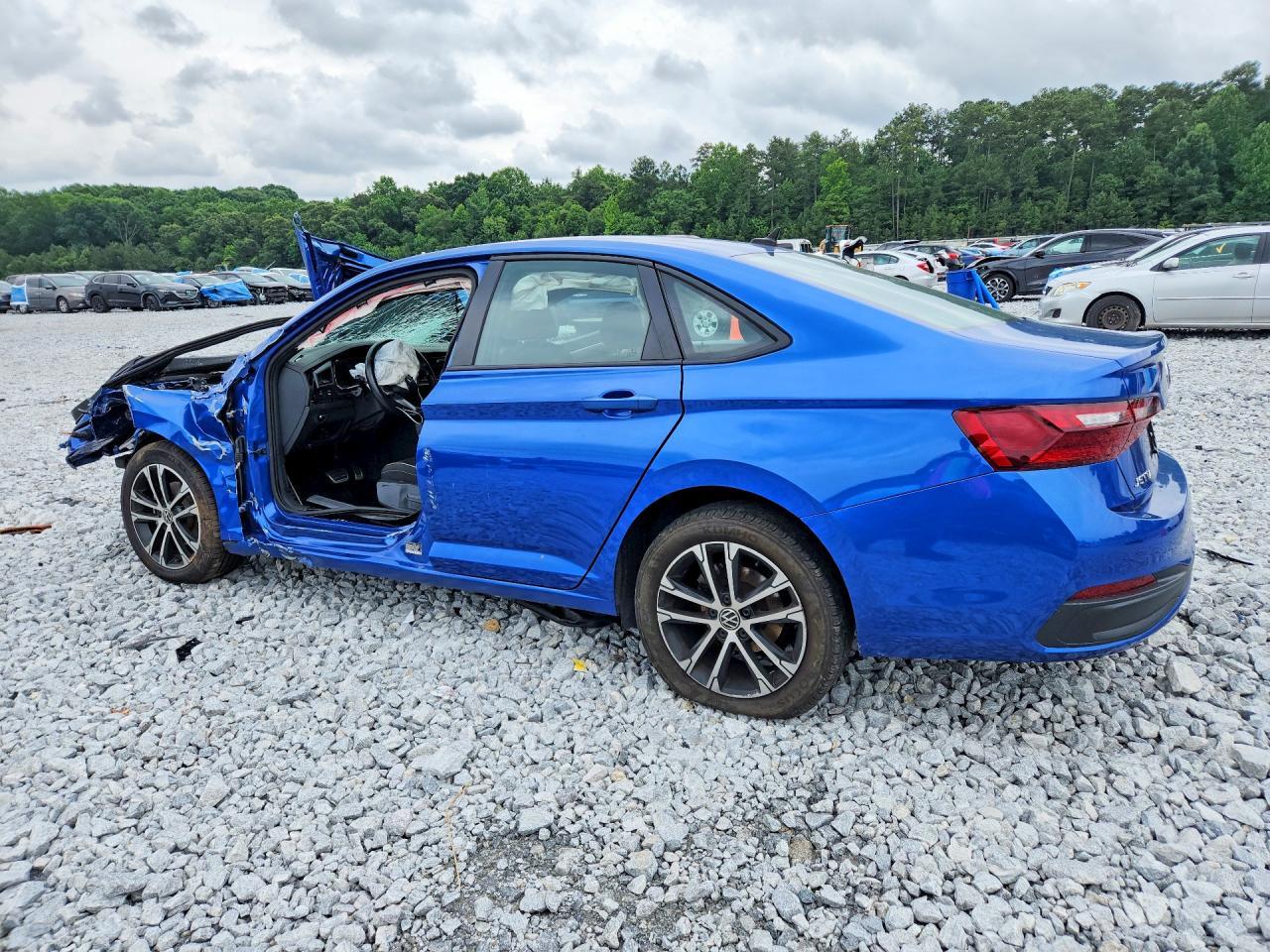 2024 Volkswagen Jetta Sport - Фото 2