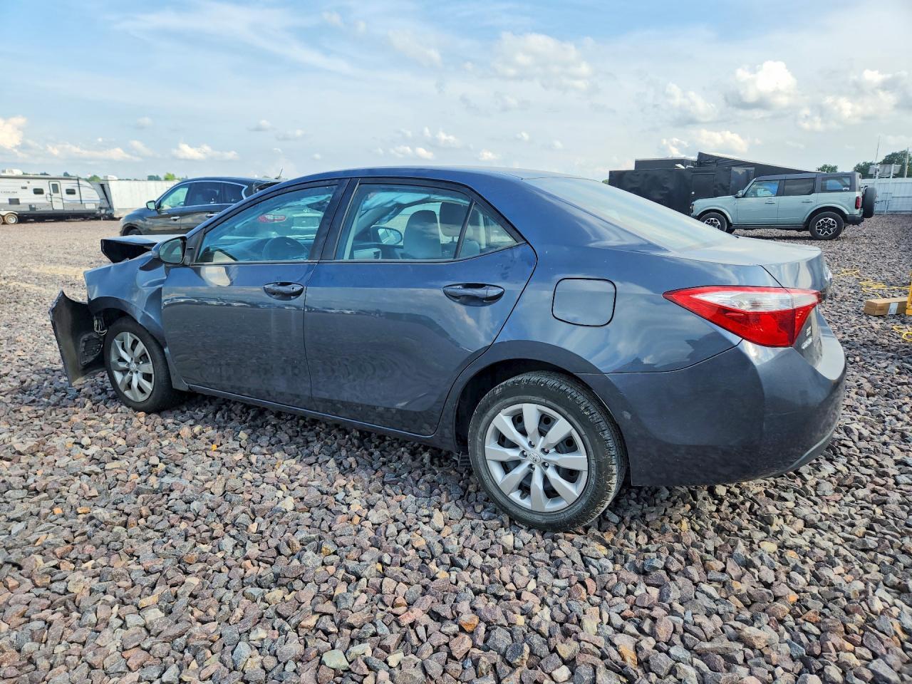 2015 Toyota Corolla Le - Image 2