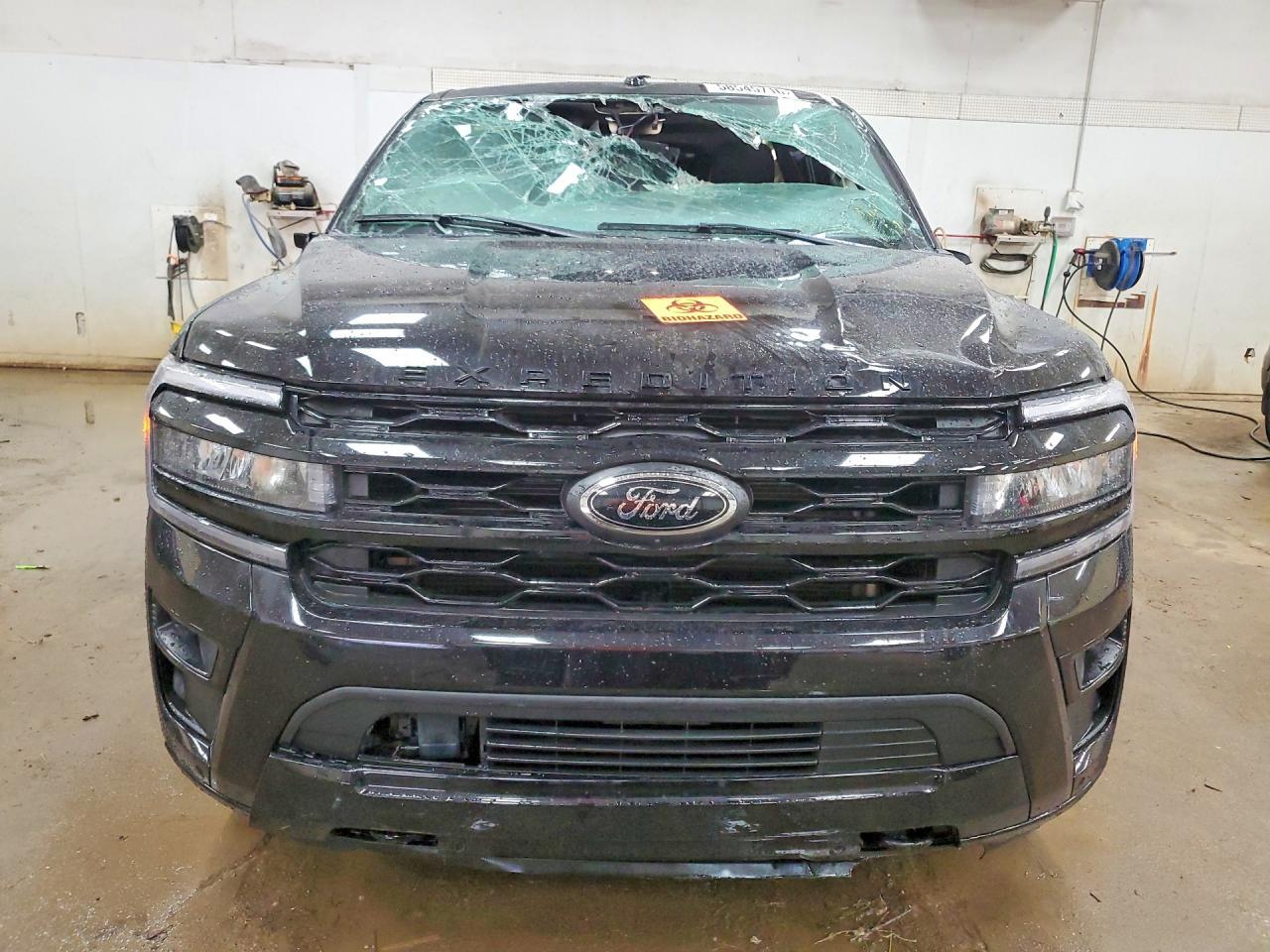 2024 Ford Expedition Max Limited - Image 5