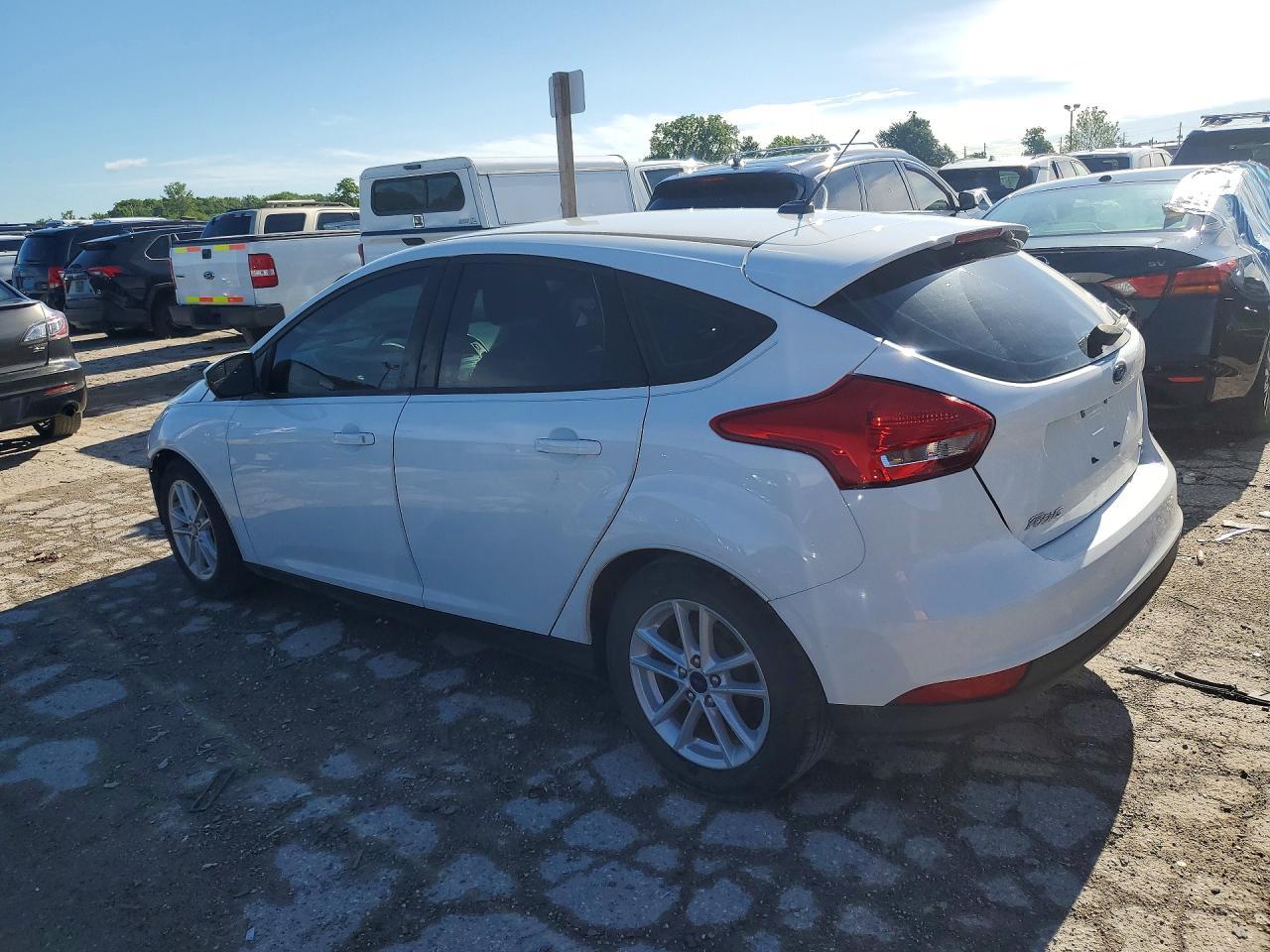 2017 Ford Focus Se - Фото 2