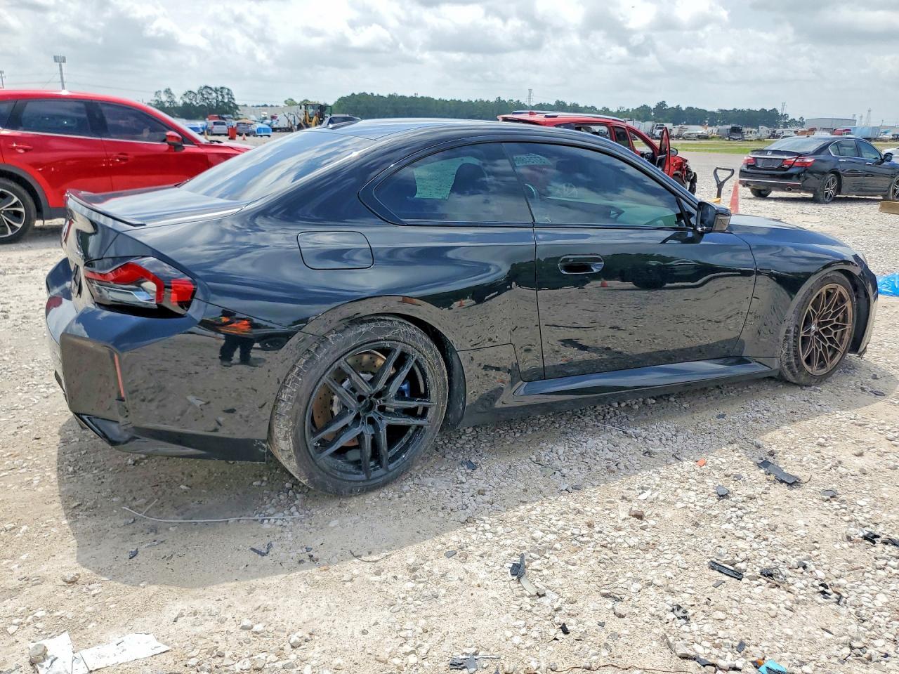 2025 BMW M2 - Image 3