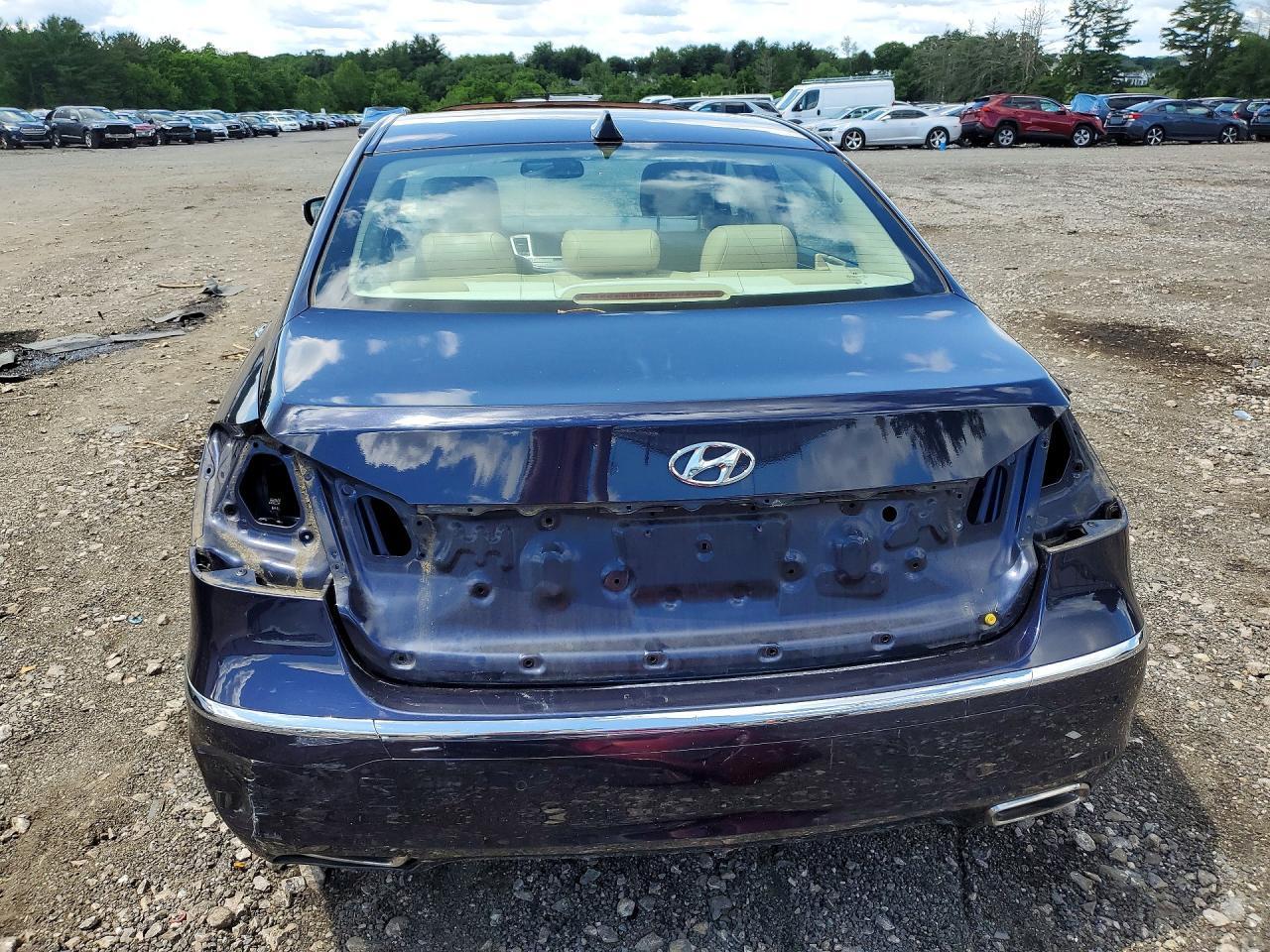 2012 Hyundai Genesis 4.6L - Image 6