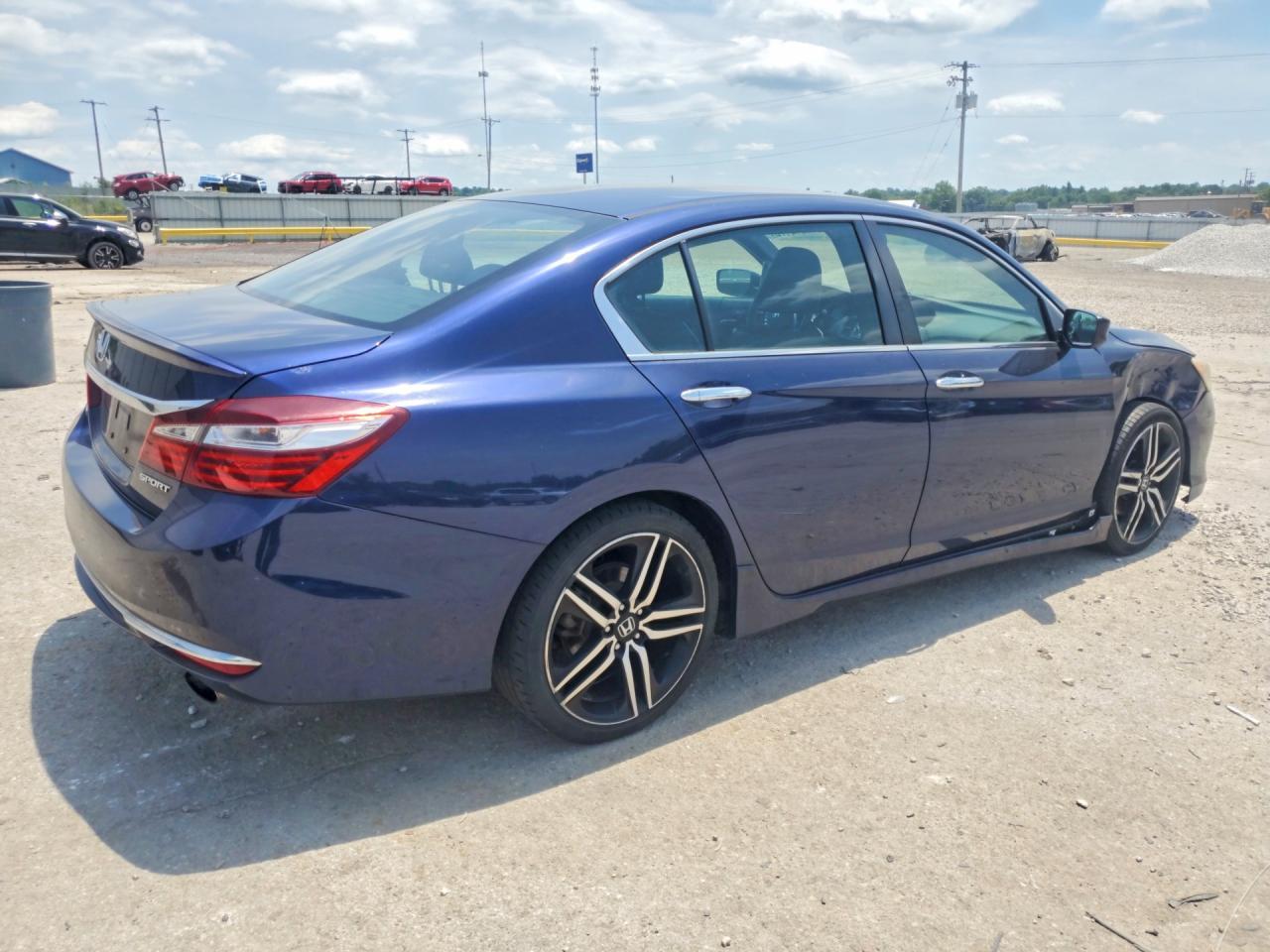 2017 Honda Accord Sport - Image 3