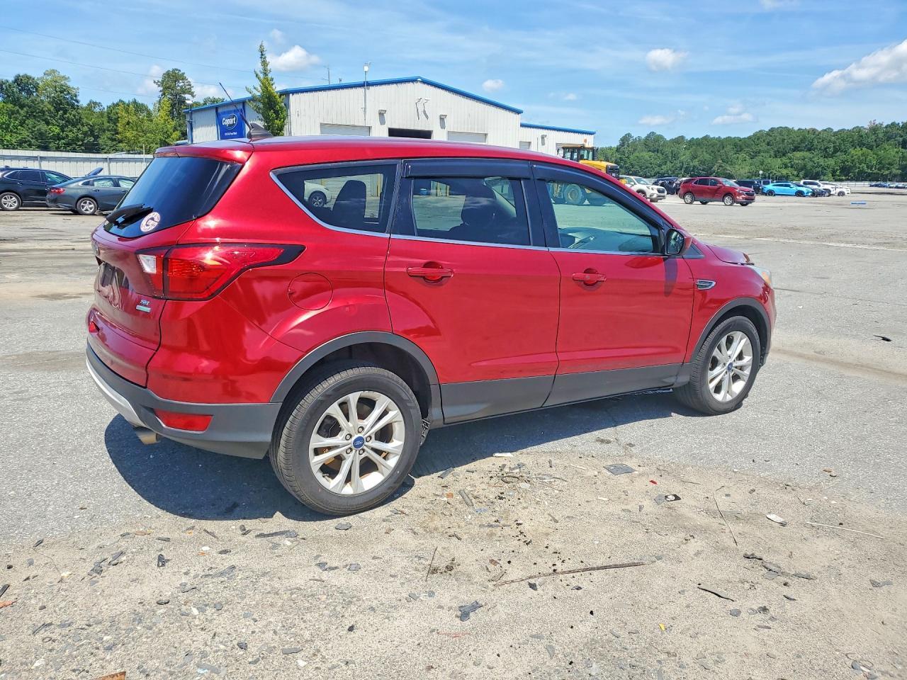 2019 Ford Escape Se - Фото 3